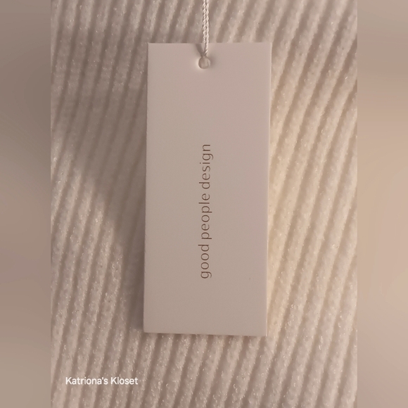 Good People Design Fringed Sweater - Picture 7 of 8